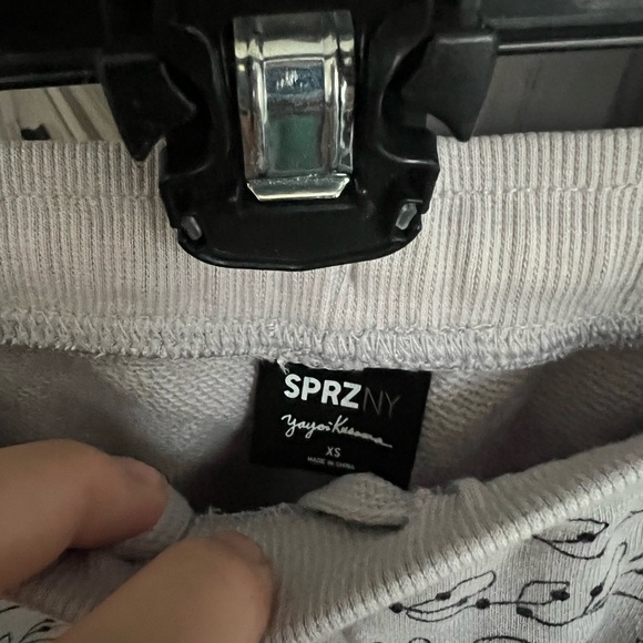 Yayoi Kusama x Uniqlo 2015 Museum of Modern Art Sweatpants Size XS Women’s​ - Picture 4 of 8